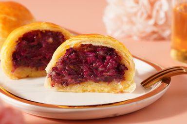 Classic Rose Pastry 经典玫瑰鲜花饼 6 X 50gm 