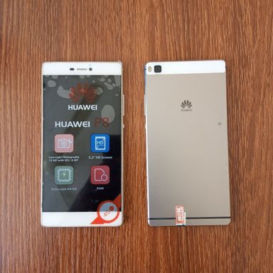 *Huawei P8*