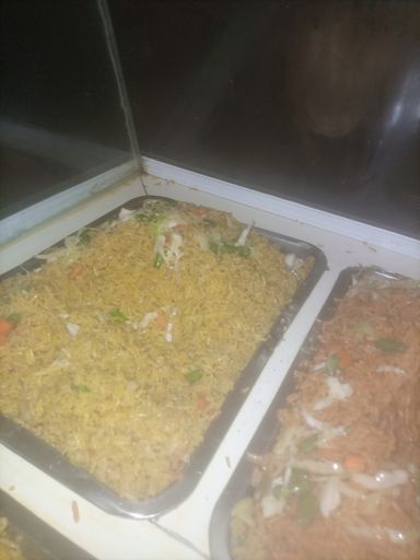 Fried/jelof rice /two beef/water✓