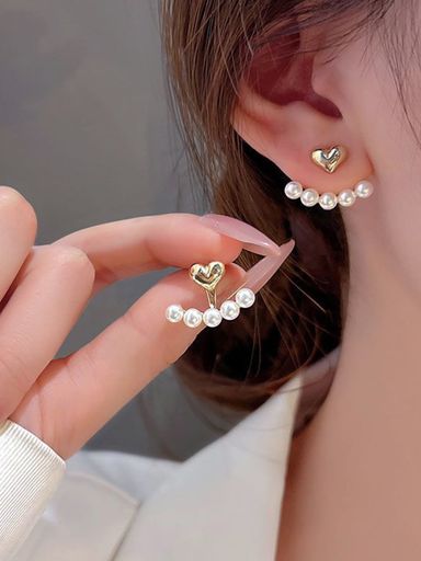 Pearl Decor earring