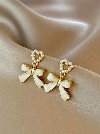 Bowknot pendant earring