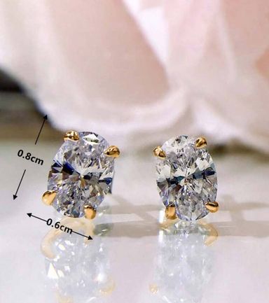 Shinny Diamond earring