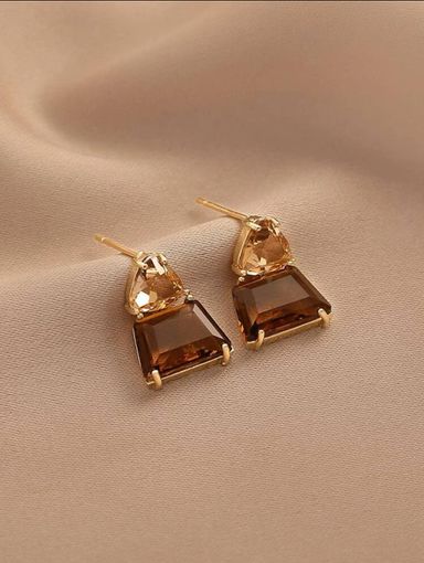 Crystal drop earring