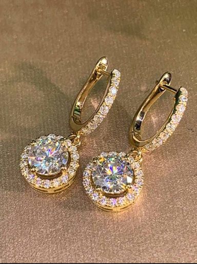 Cubic Zirconia earring