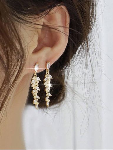 Leaf Dangle earring