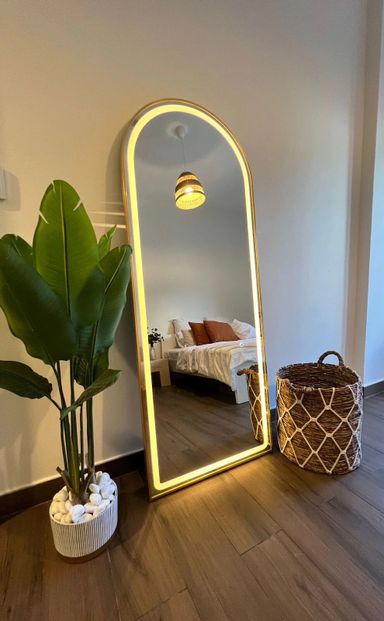 Leah Arch LED Mirror