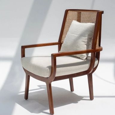 Athena Lounge Chair