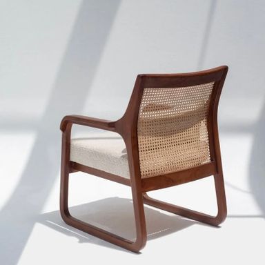 Mia Lounge Chair