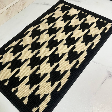  (R91) Houndstooth Floor Rug 50cm x 80cm 