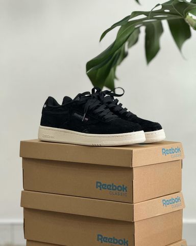 Reebok Classic Suede "Black"