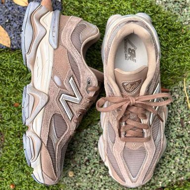 New Balance 9060 "Mushroom"