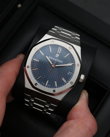 Audemars Piguet Premium  watch 