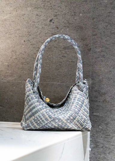 [PREORDER] Big Noelle Weave Sling / Shoulder Bag [Mix Blue]