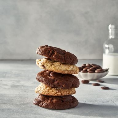 Double Chocolate Chips Cookie