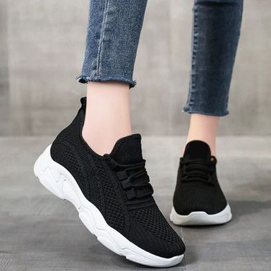 Fashion chaussures décontractées de femme / chaussures de sport noir (Pointure 38,39 et 40)