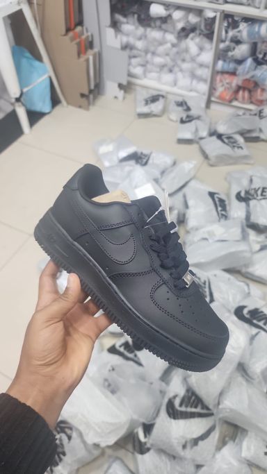 Nike AF1 (Black and White)