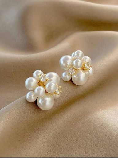 Cultured Faux Pearl Decor Earring