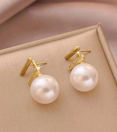 Fuax pearl stud Decor Earring