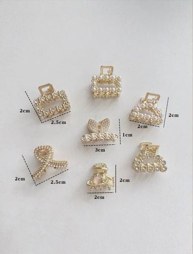 7pcs Womans Pearl and Rhinestone Decor set 