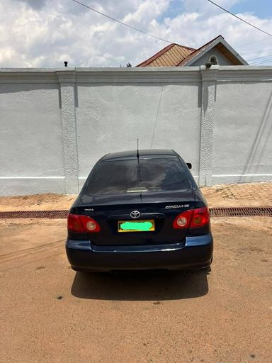 Toyota corolla CE 2003