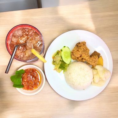 Paket Ayam Geprek