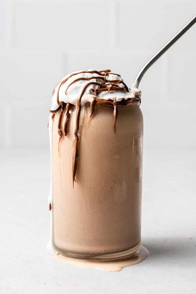 Nutella Shake 739 Calories