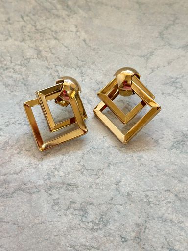 Elegant geometric square drop Earrings 