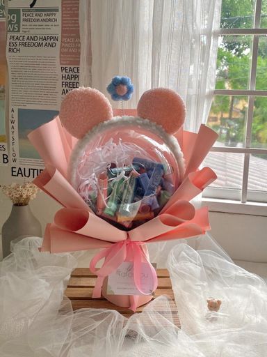 Money Acrylic Ball Bouquet