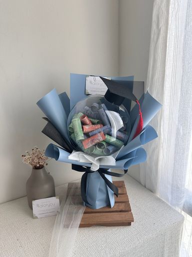 Graduation Money Acrylic Ball Bouquet