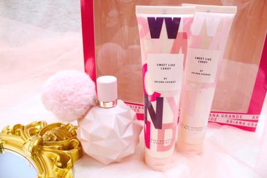 Ariana Grande Sweet Like Candy Edp 3in1 Gift Set 