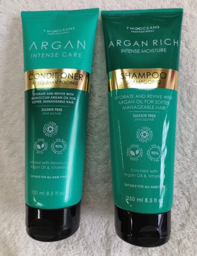 Two Oceans Shampoo and conditioner sets