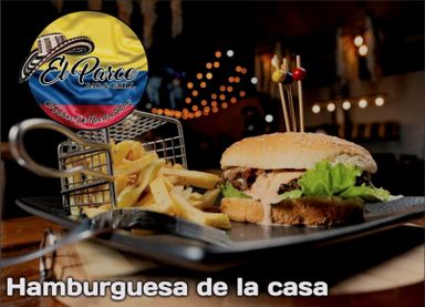 HAMBURGUESA DE LA CASA