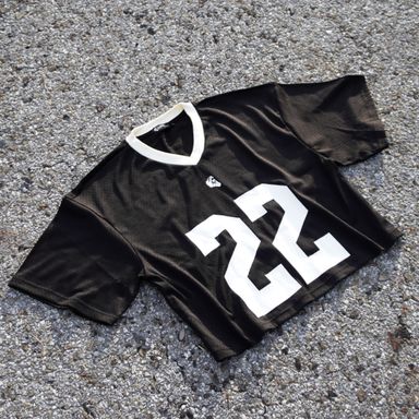 Inaugural 22 Cropped Jersey in Black