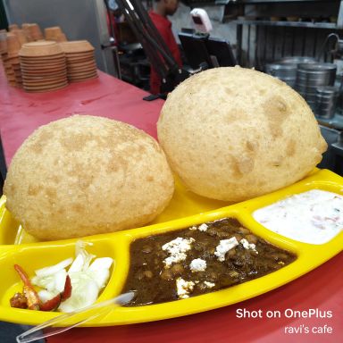 chole bhature