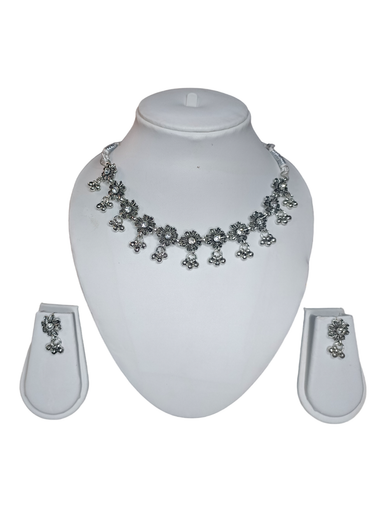 OXIDIZED SILVER NECKLACE SET WITH EARRINGS