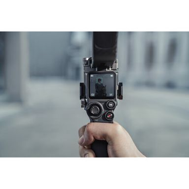 DJI RS 3 Pro Gimbal Stabilizer Combo