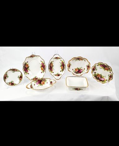 Vintage Royal Albert Old Country Roses Dish Set - 151 Pieces