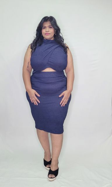 Waist peep bodycon