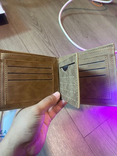 Dompet kulit