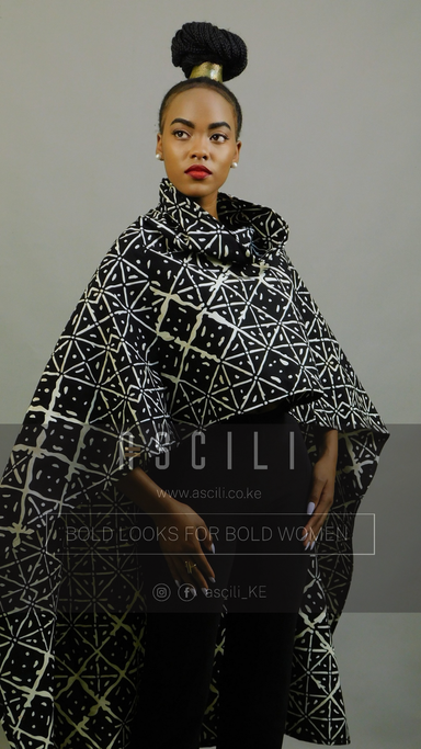 Ascili B-Chic Cropped Cape - Black / Off White 