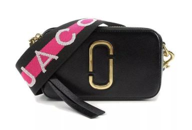 MARC JACOBS Logo Strap Snapshot Crossbody Camera Bag Black Leather with Pink Strap