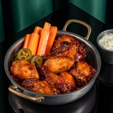 Chutney BBQ Glazed Chicken Wings