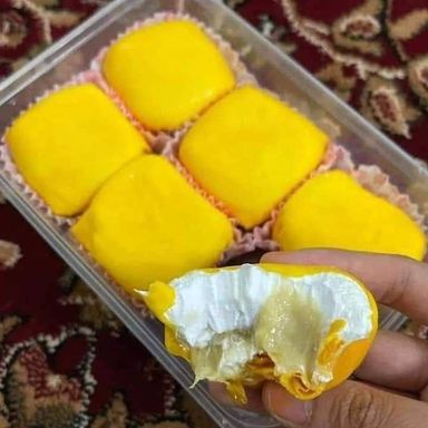 Durian Crepe Bantal ( 6 Pcs ) ( Pre Order )