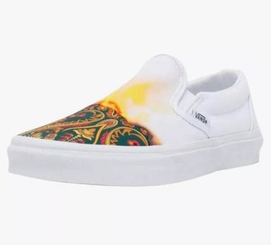 Size 6 - VANS Classic Slip On Big Reveal True White /Paisley Men's Shoes