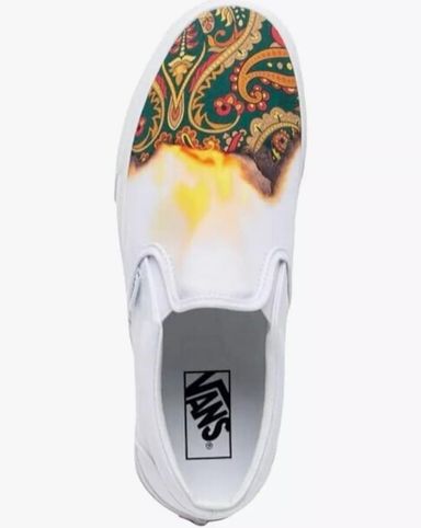 Size 6 - VANS Classic Slip On Big Reveal True White /Paisley Men's Shoes