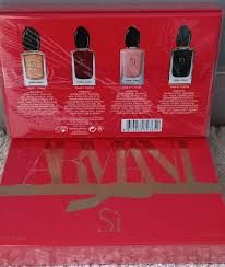 Armani Sì Set (4 x 30ml) (Gift
Set)