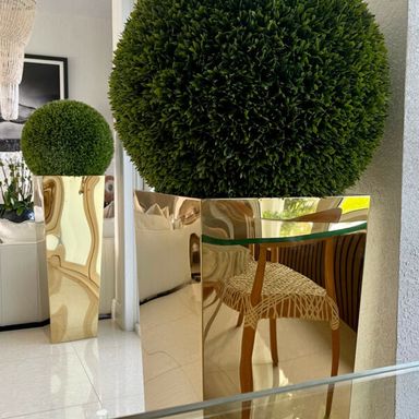 20inch topiaries in gold cube planters