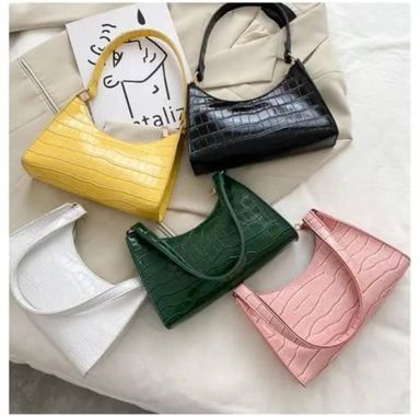 Under arm handbags 