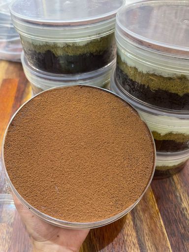Pistachio Kunafa Dream Cake