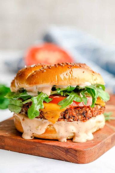 Vegetable burgers with fries 